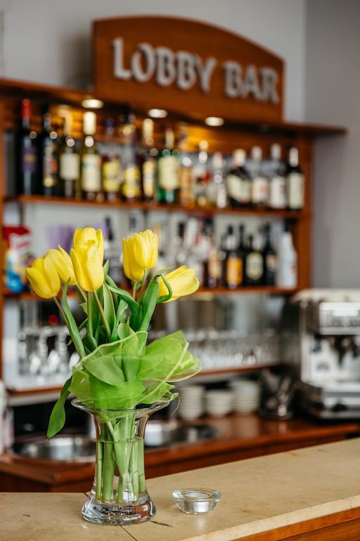 Hotel Artin Bardejov Ngoại thất bức ảnh
