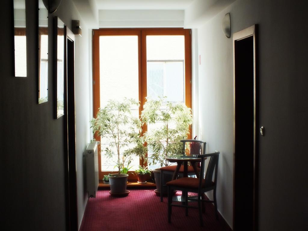 Hotel Artin Bardejov Ngoại thất bức ảnh